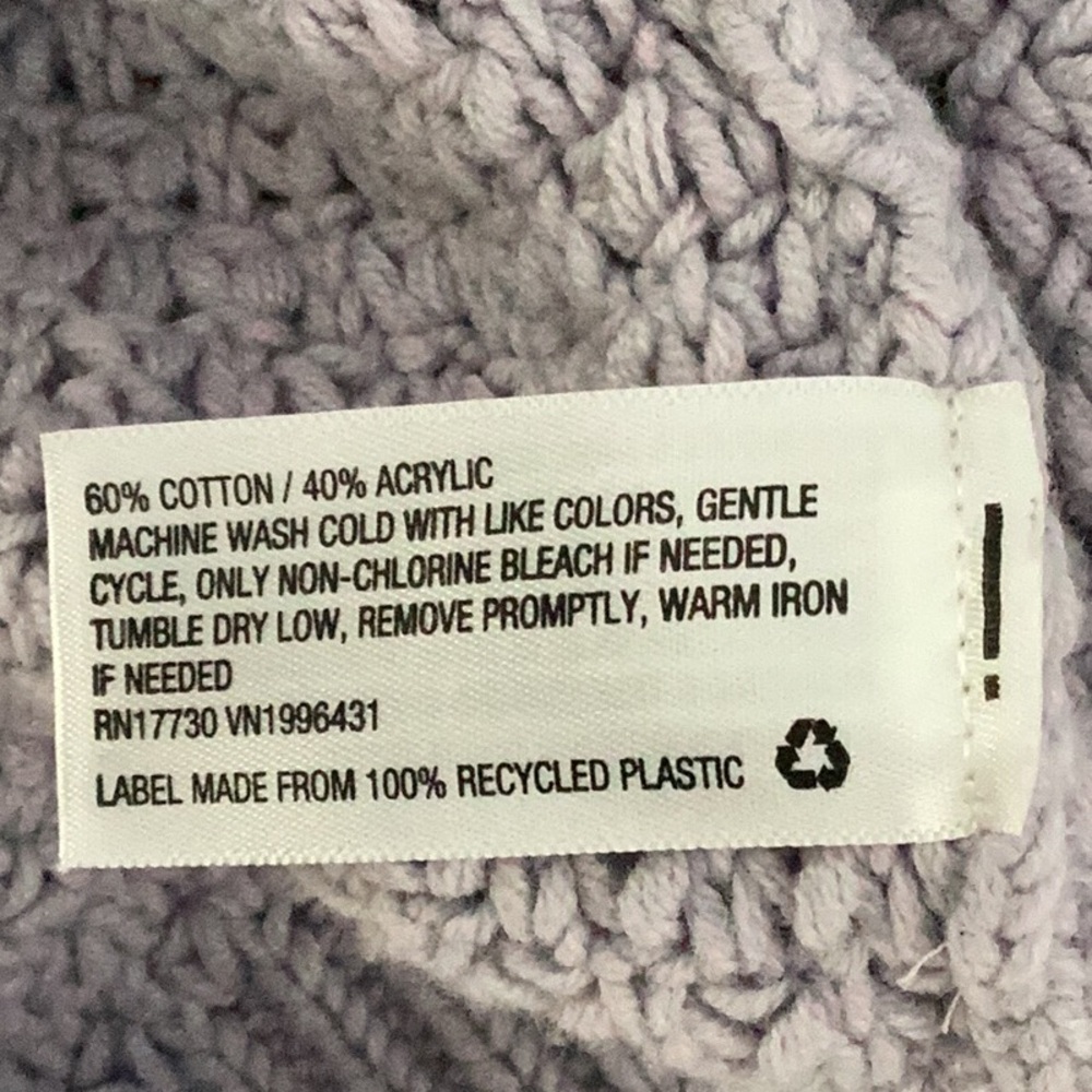 Universal Thread Small Lavender Gray Crocheted Cr… - image 7